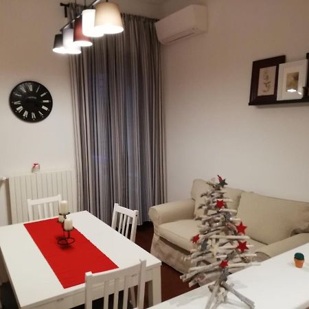 Апартаменти Davide & Mary Friendly House Новара Екстер'єр фото