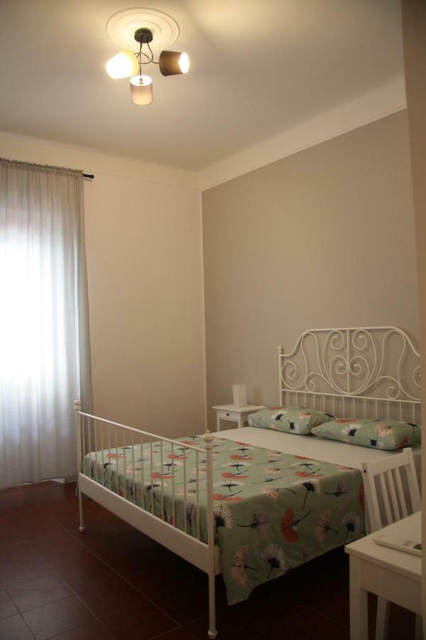 Апартаменти Davide & Mary Friendly House Новара Екстер'єр фото