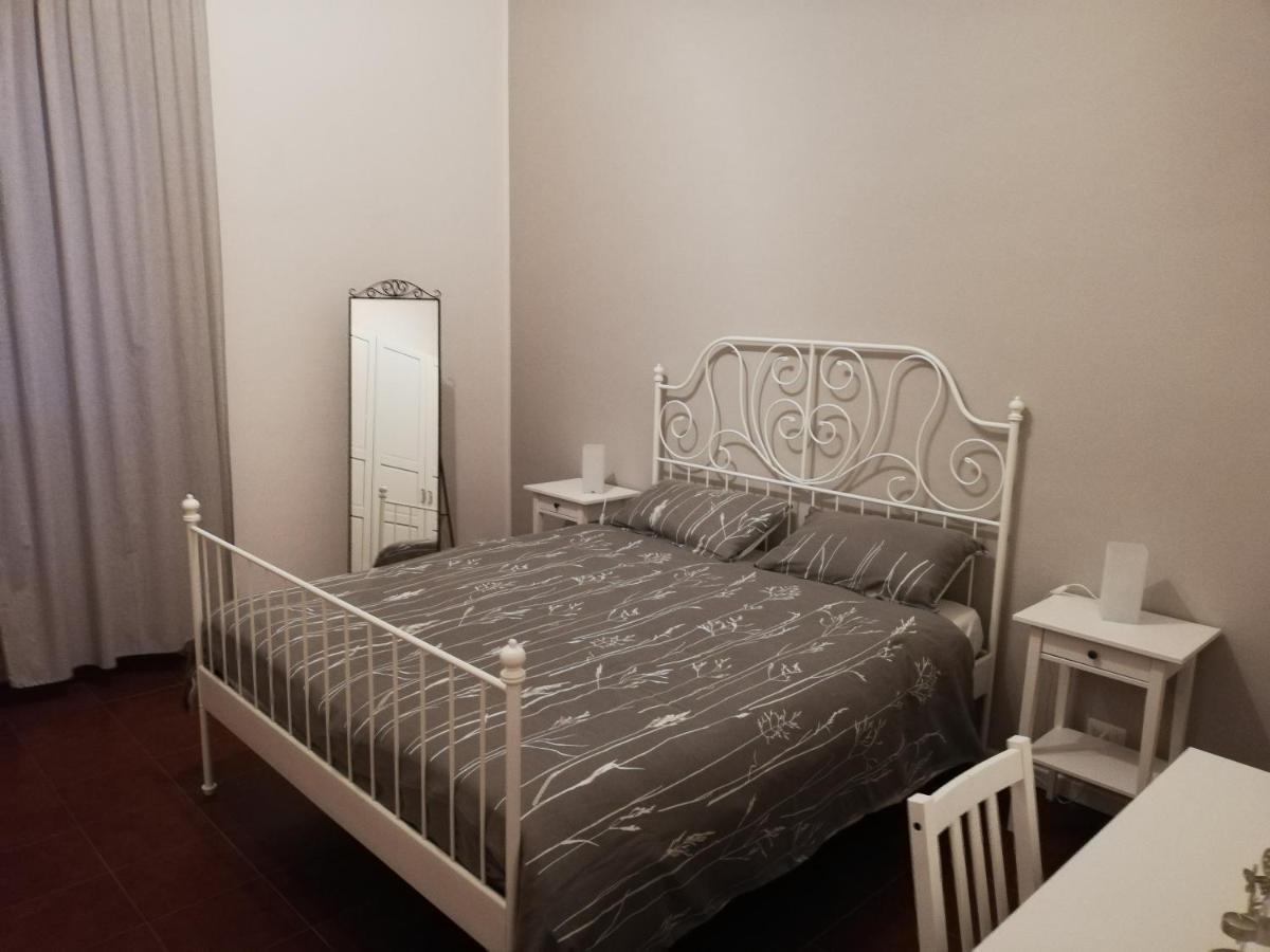 Апартаменти Davide & Mary Friendly House Новара Екстер'єр фото